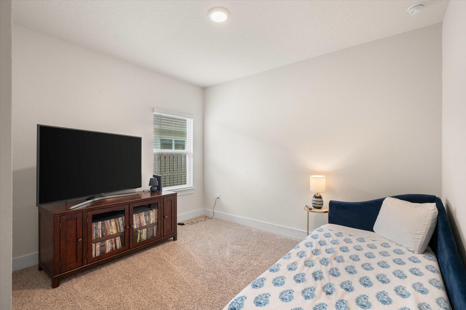 Water Leaf - Residential