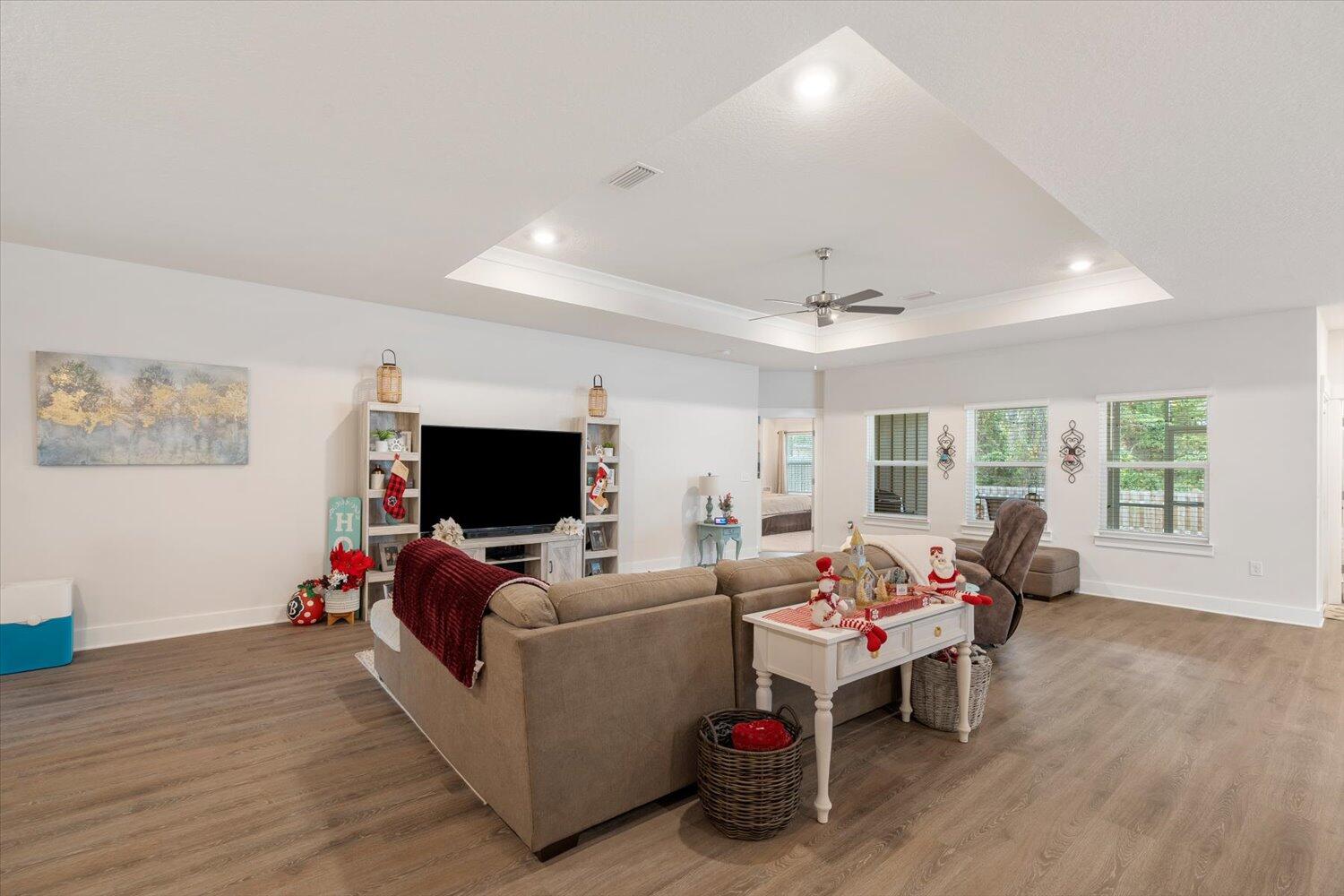 Water Leaf - Residential