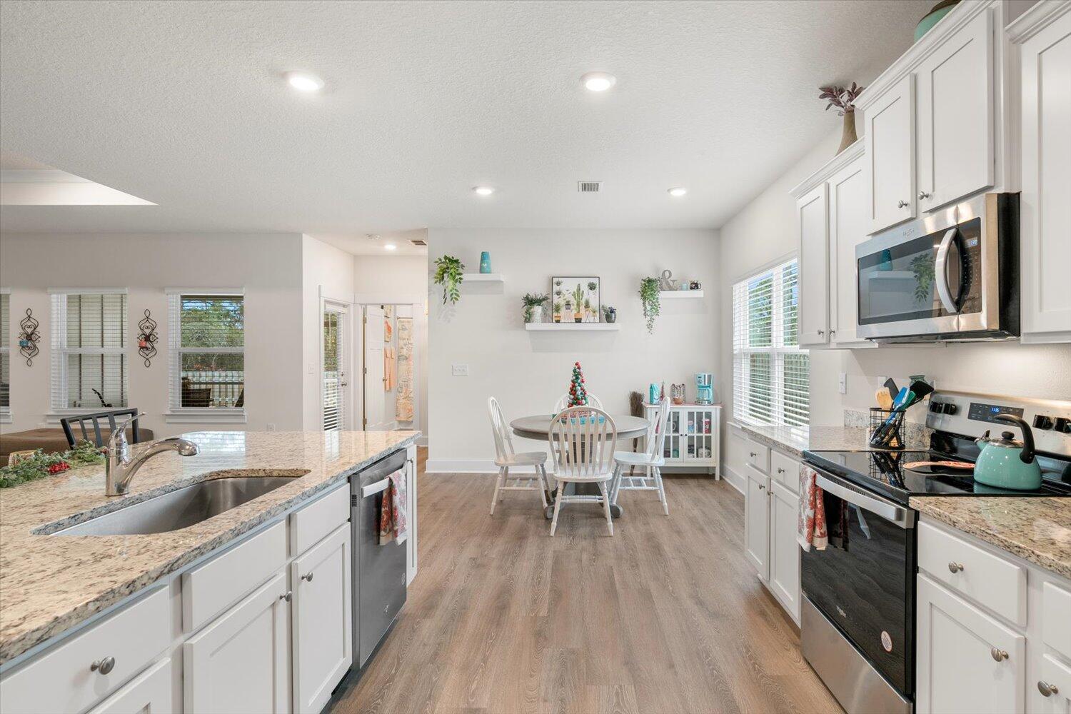 Water Leaf - Residential