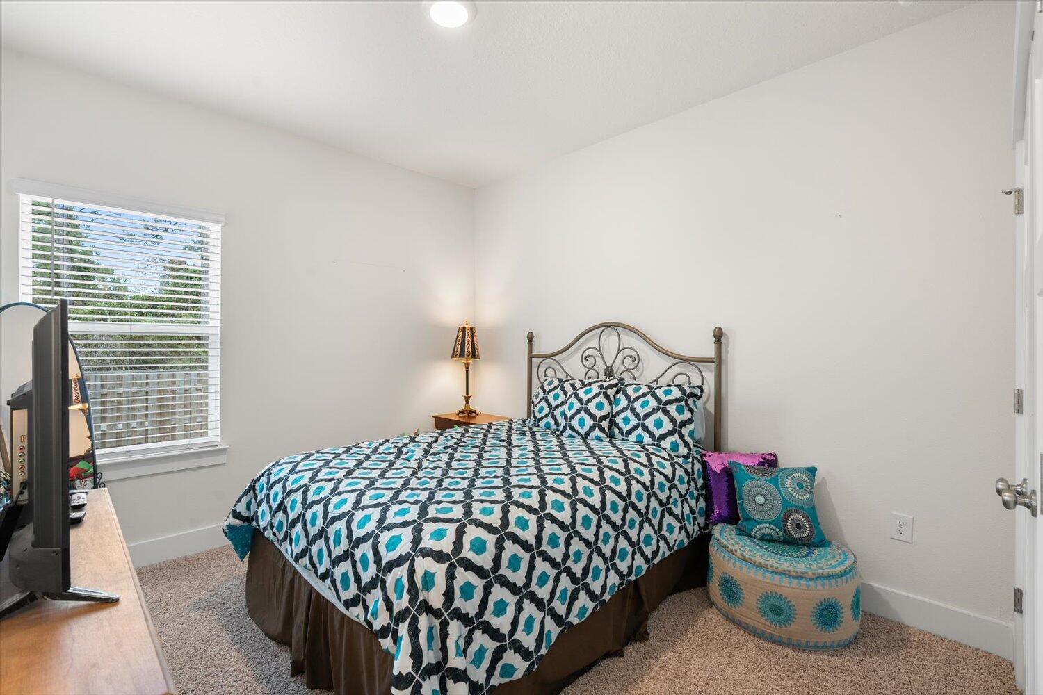 Water Leaf - Residential