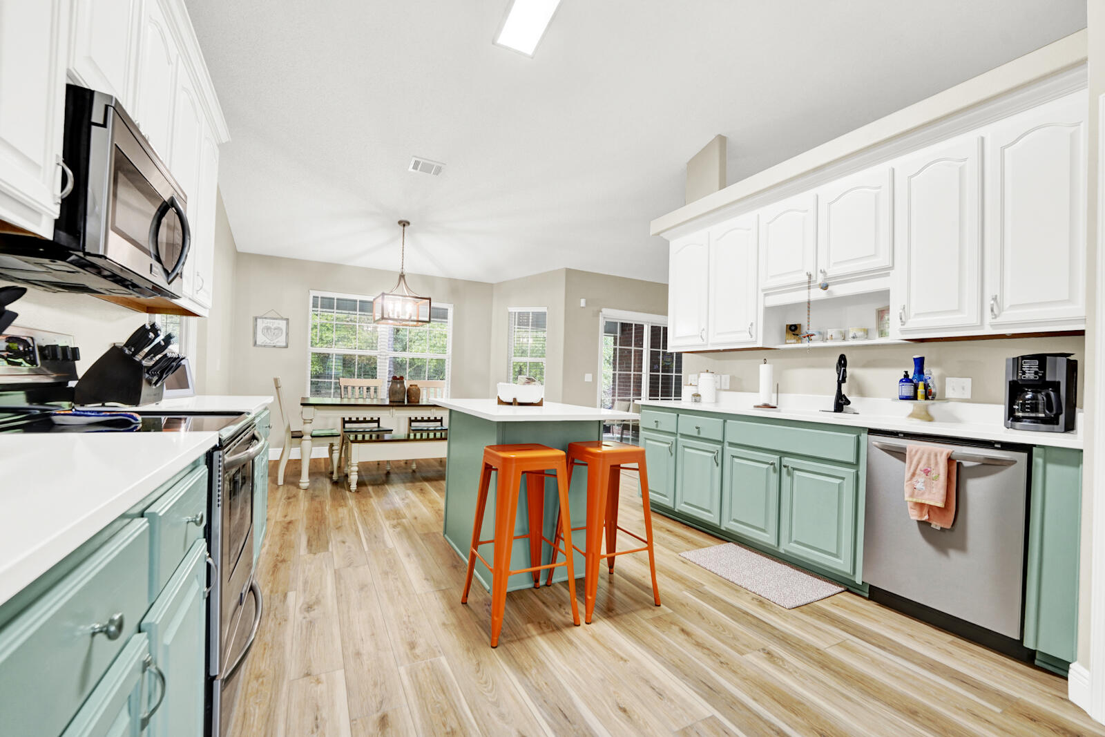 FOX VALLEY - Residential