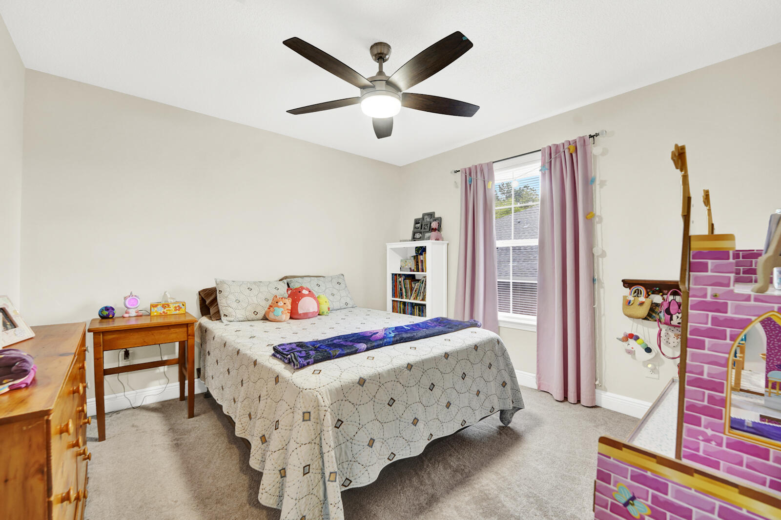FOX VALLEY - Residential