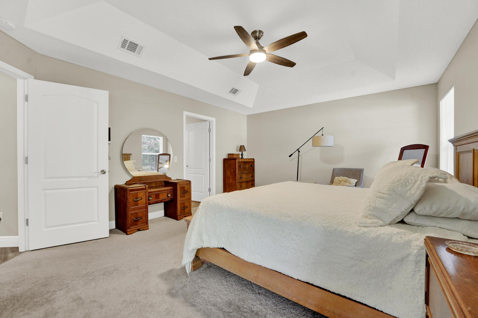 FOX VALLEY - Residential
