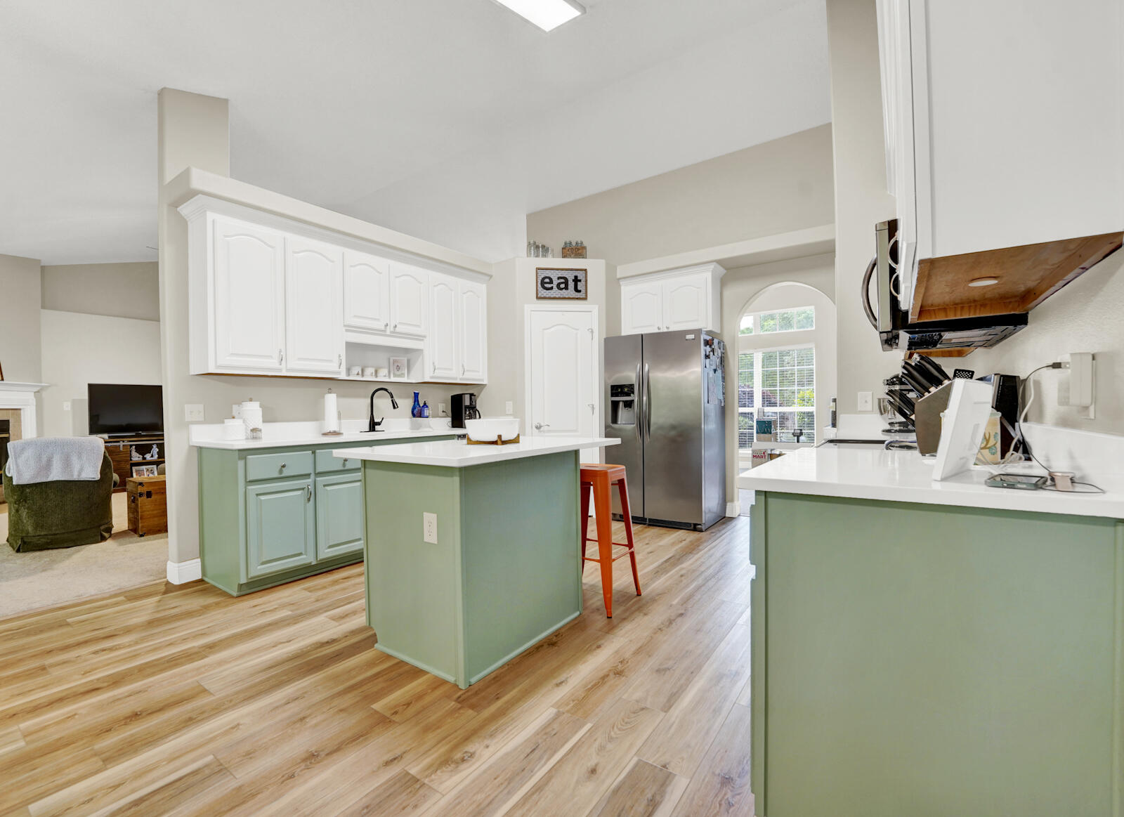 FOX VALLEY - Residential