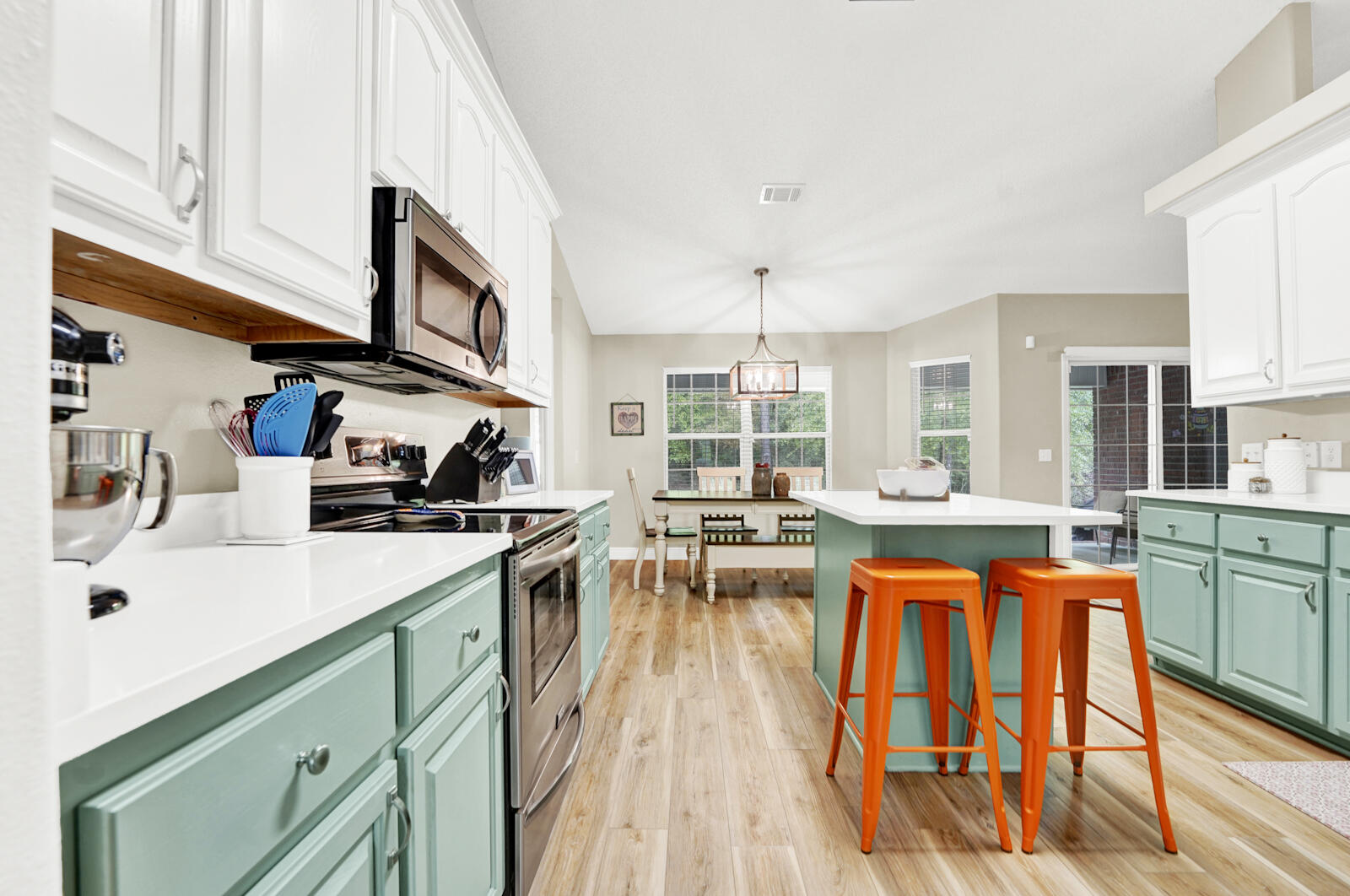 FOX VALLEY - Residential