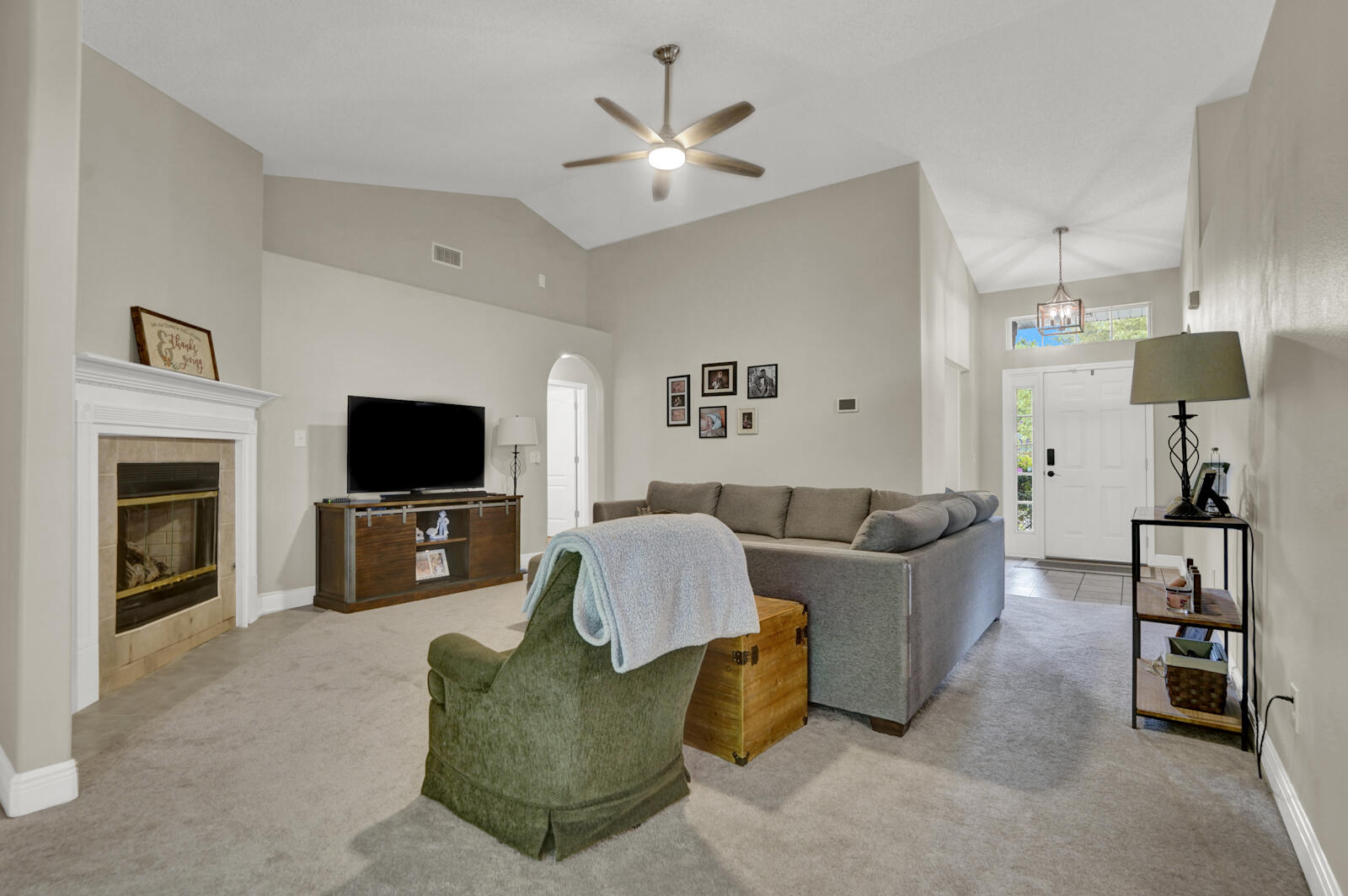 FOX VALLEY - Residential