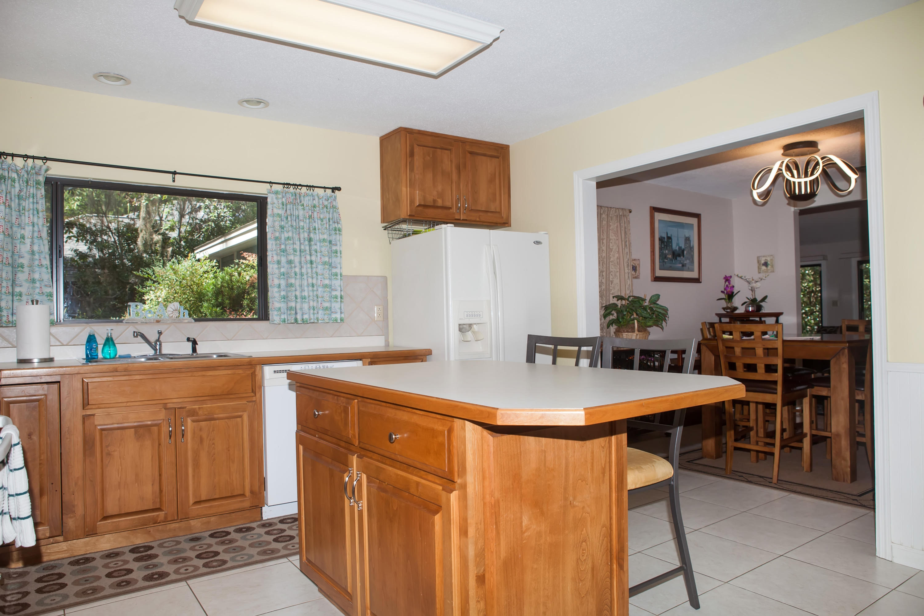 WOODLAND SHORES - Residential