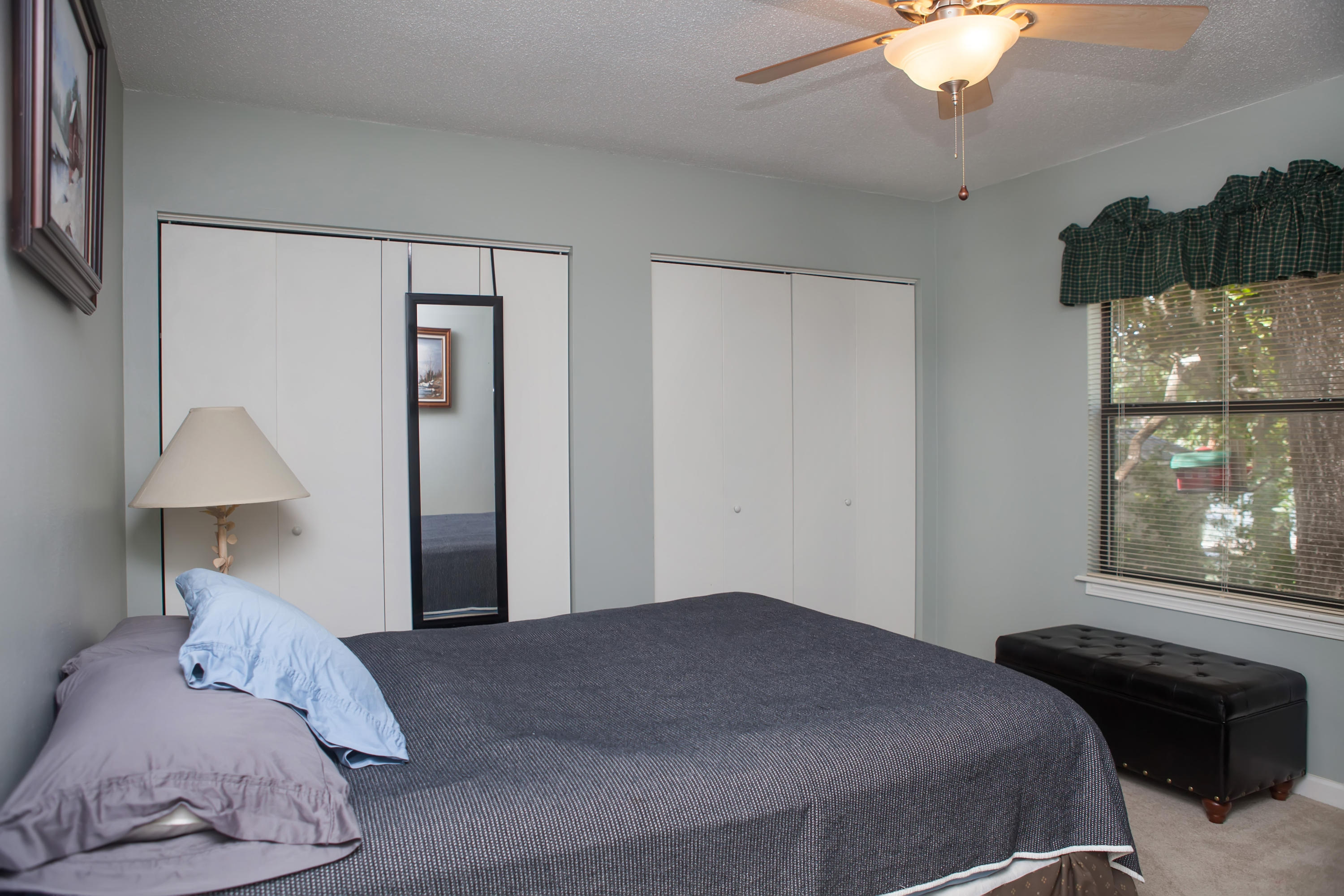 WOODLAND SHORES - Residential