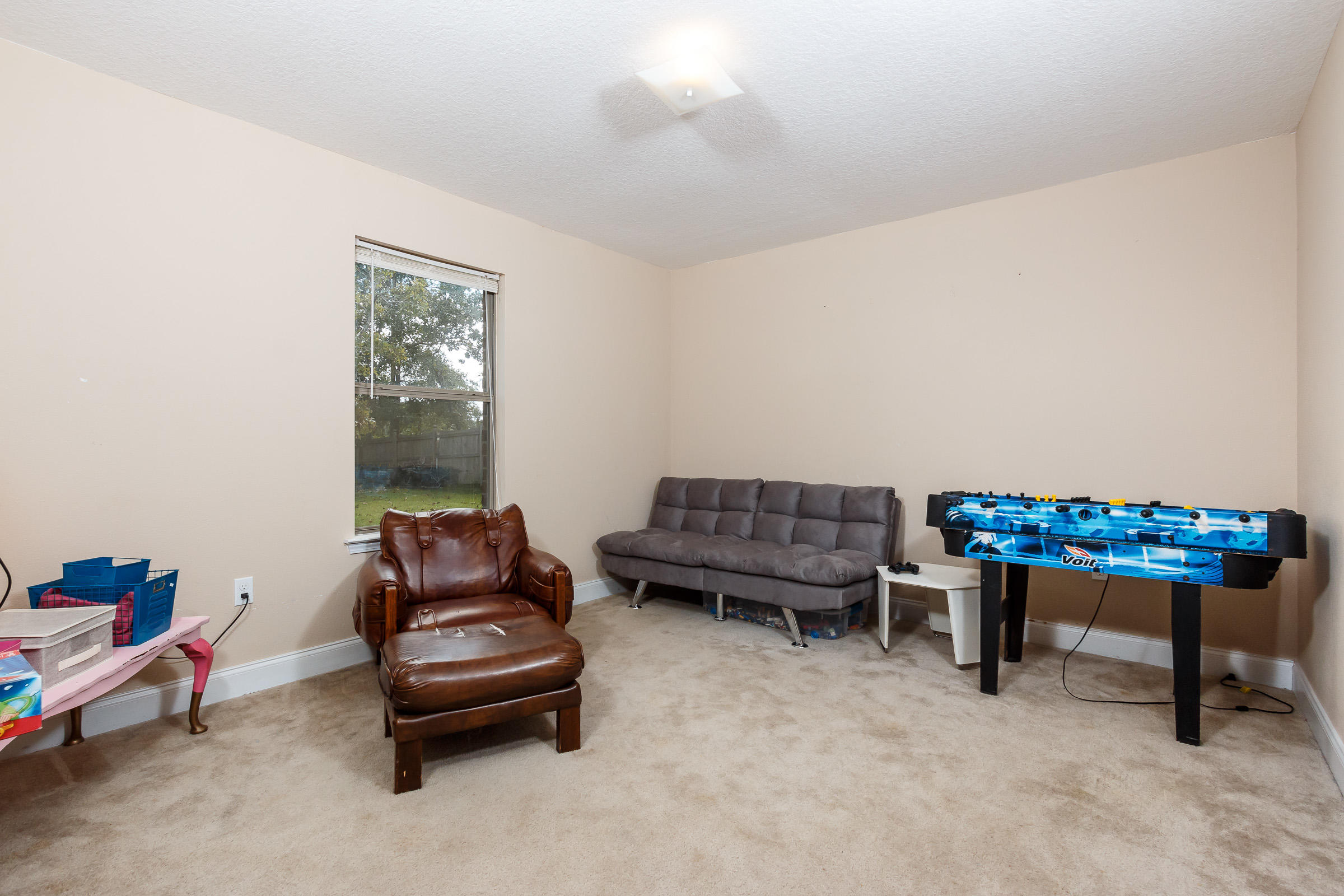 SILVER SPRINGS EST - Residential