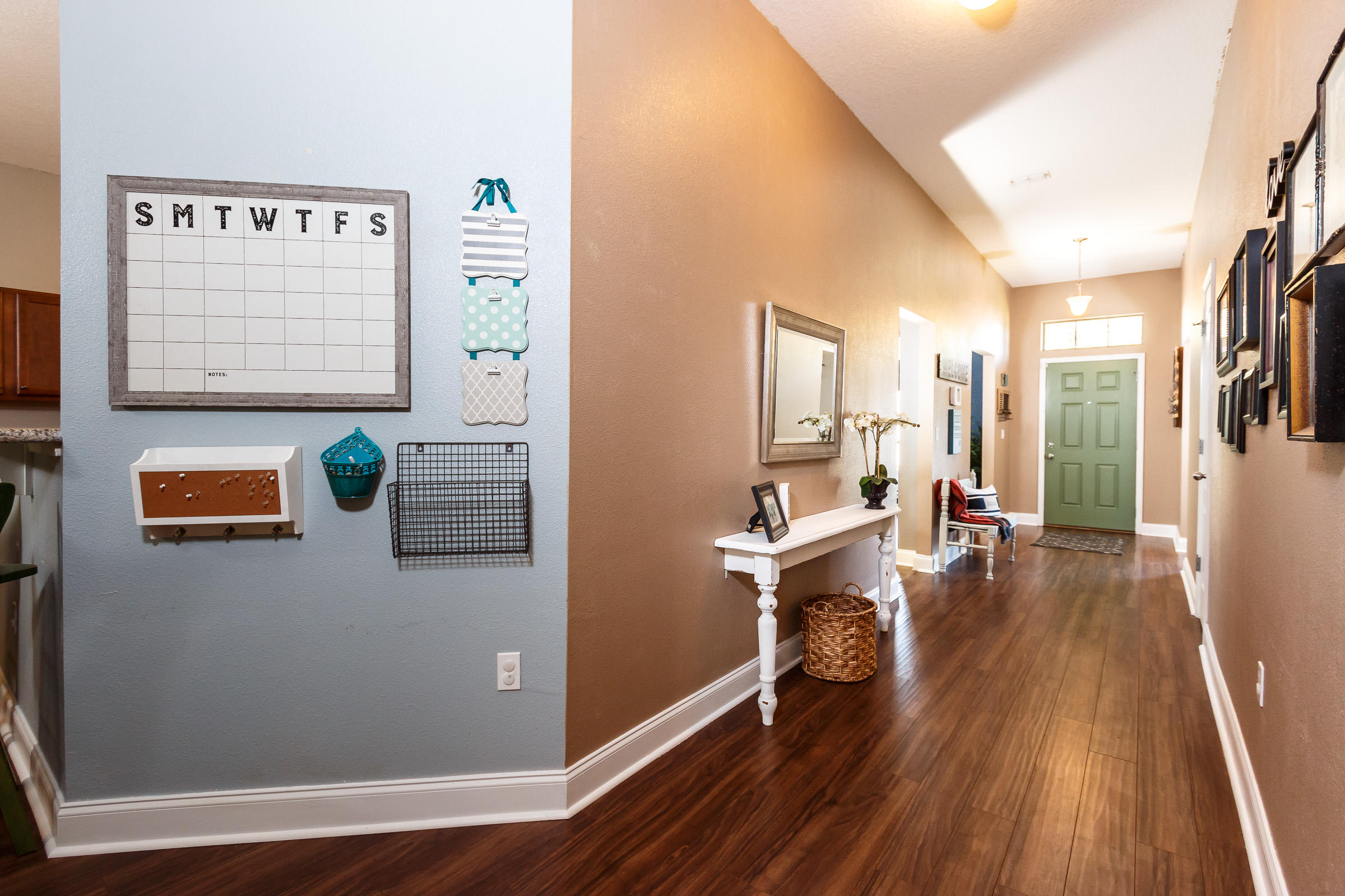 SILVER SPRINGS EST - Residential