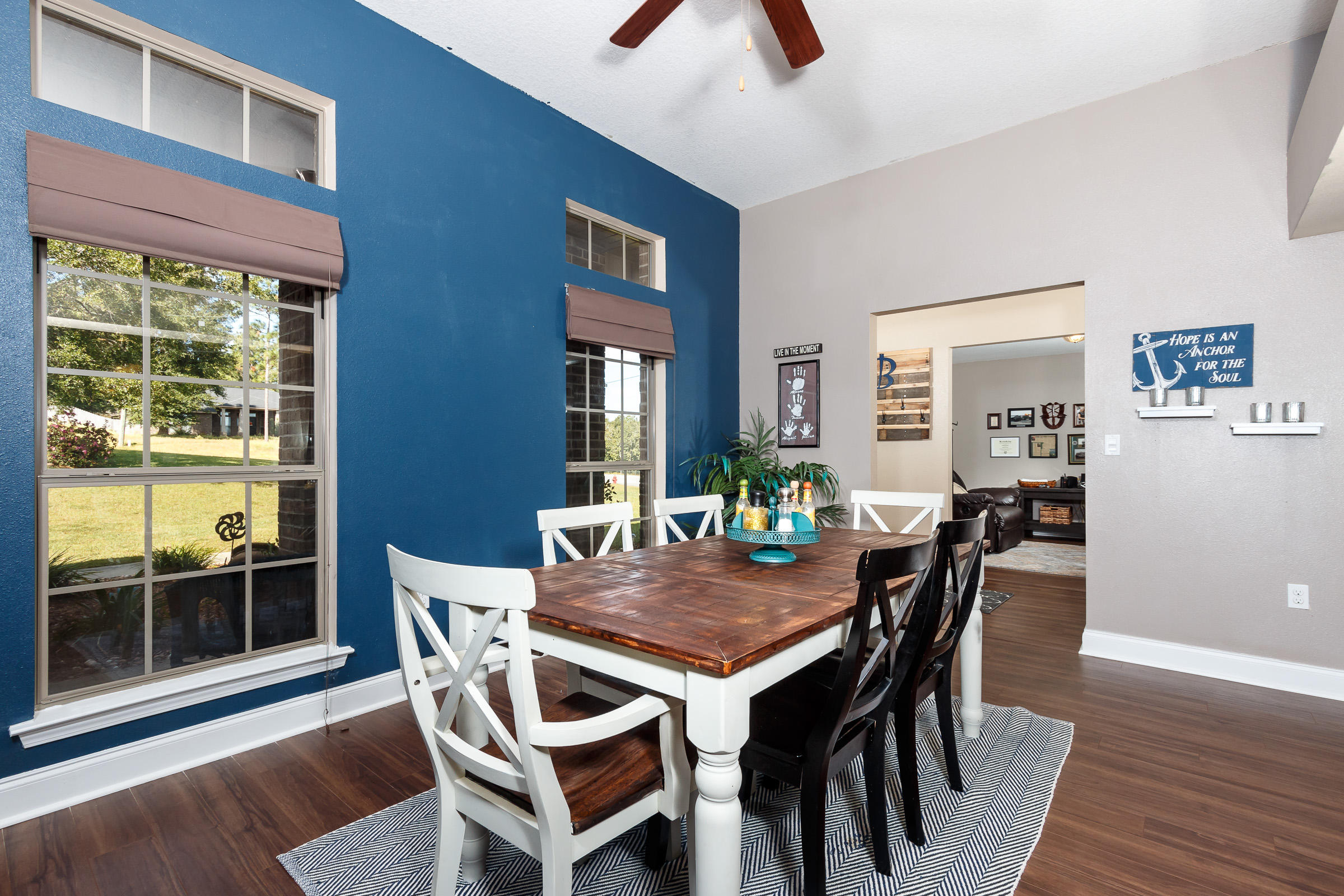 SILVER SPRINGS EST - Residential