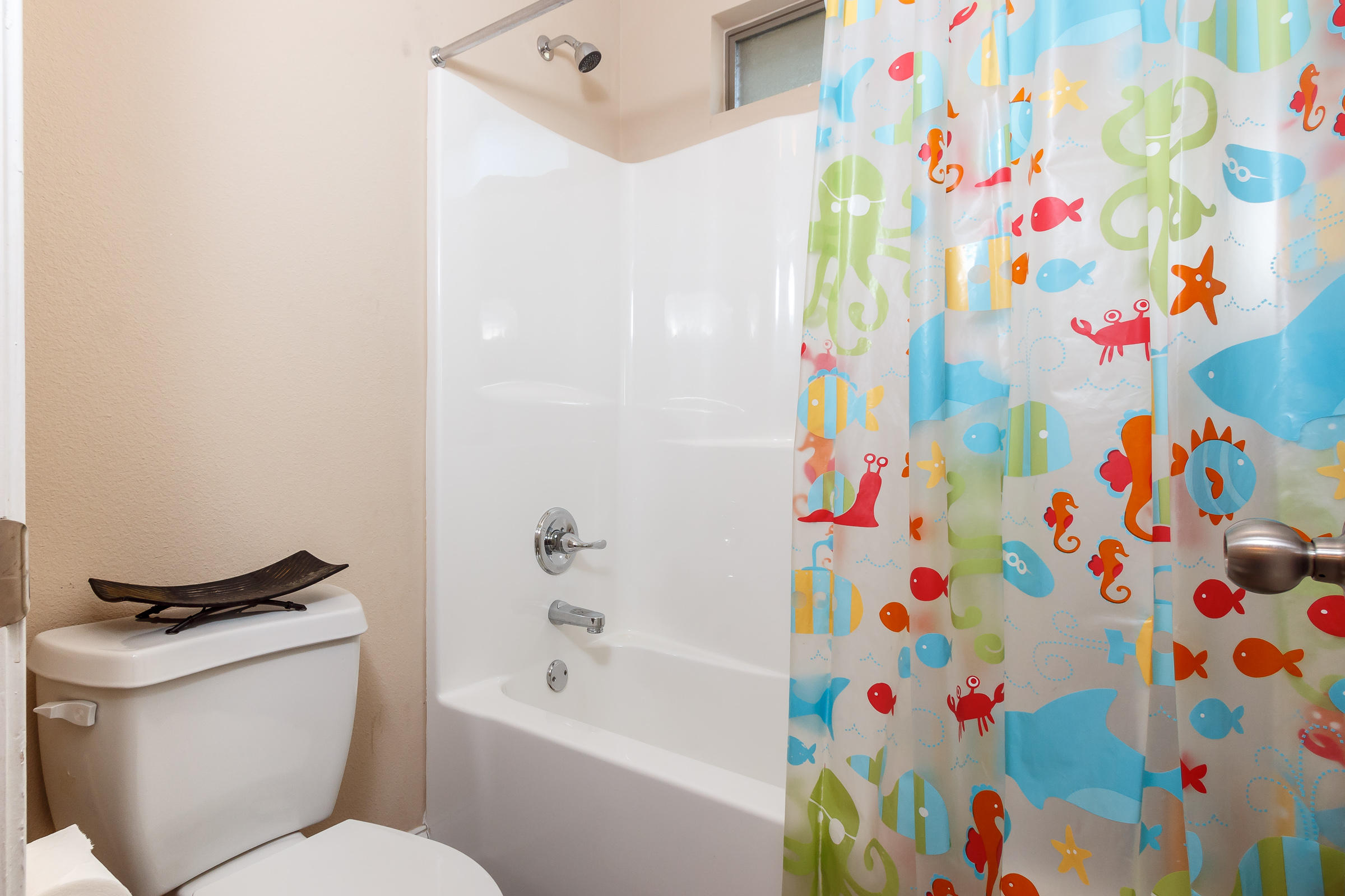 SILVER SPRINGS EST - Residential