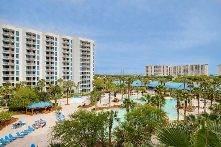 THE PALMS OF DESTIN - Residential