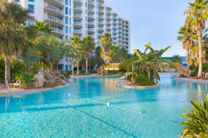 THE PALMS OF DESTIN - Residential