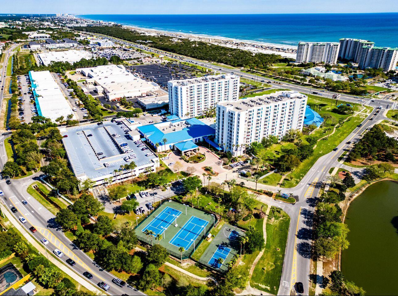 THE PALMS OF DESTIN - Residential