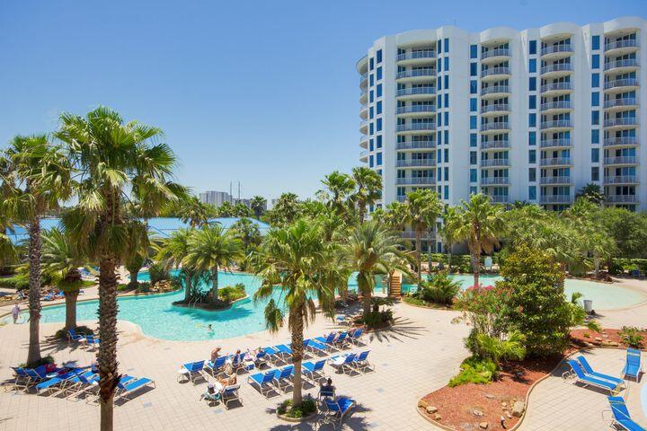 THE PALMS OF DESTIN - Residential