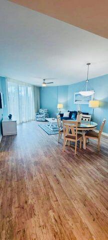 THE PALMS OF DESTIN - Residential