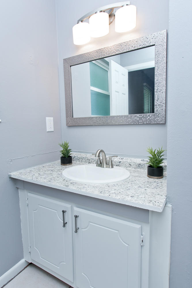 PINE MEADOWS - Residential