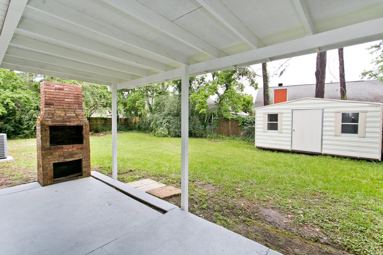 PINE MEADOWS - Residential