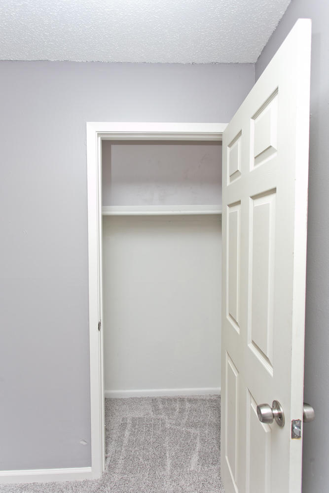 PINE MEADOWS - Residential