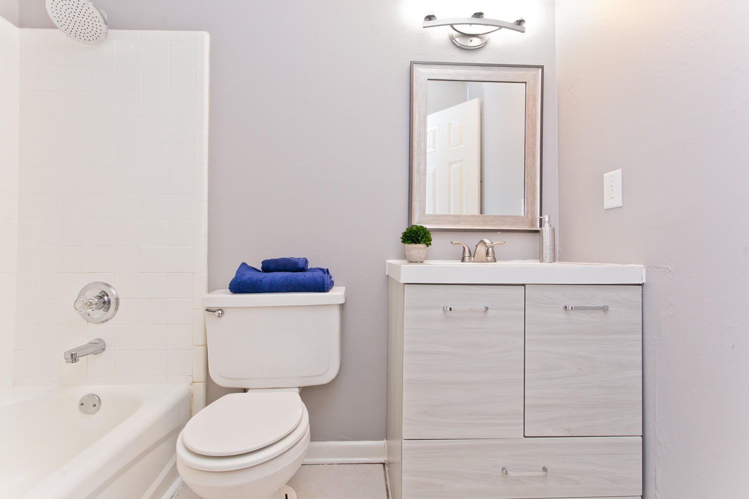 PINE MEADOWS - Residential