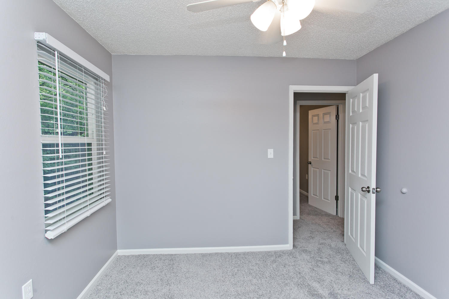 PINE MEADOWS - Residential