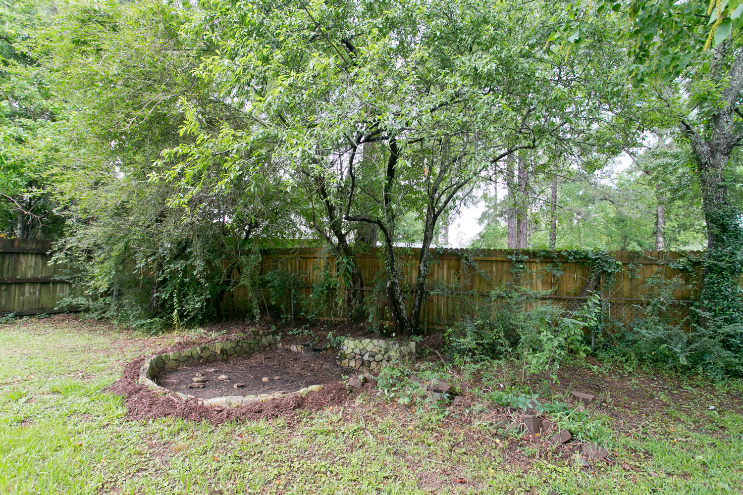 PINE MEADOWS - Residential