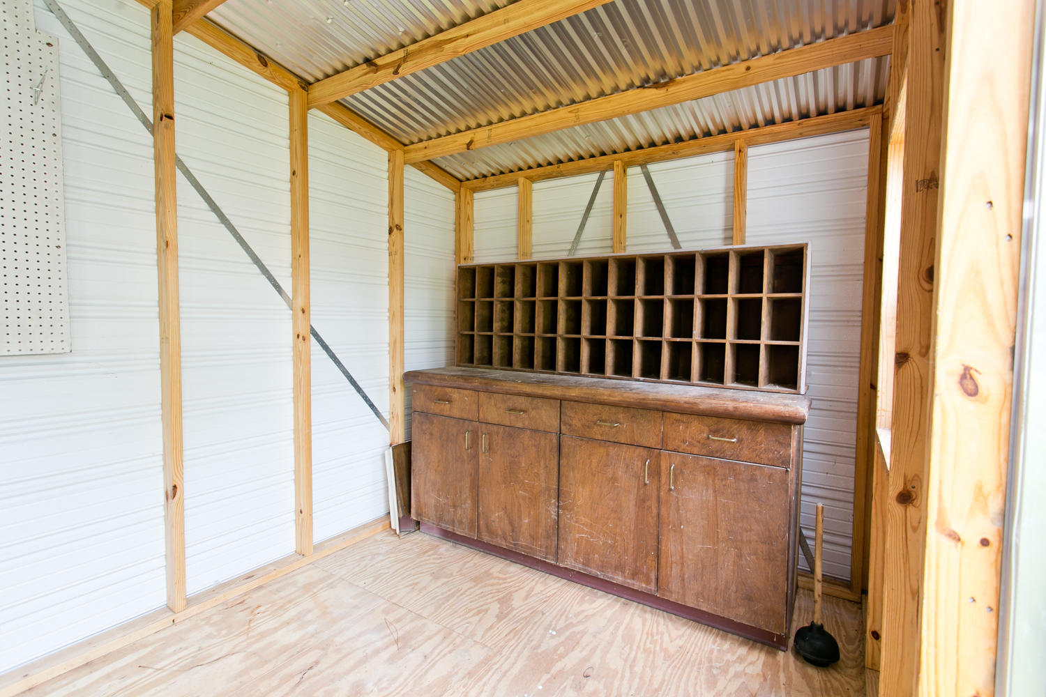 PINE MEADOWS - Residential