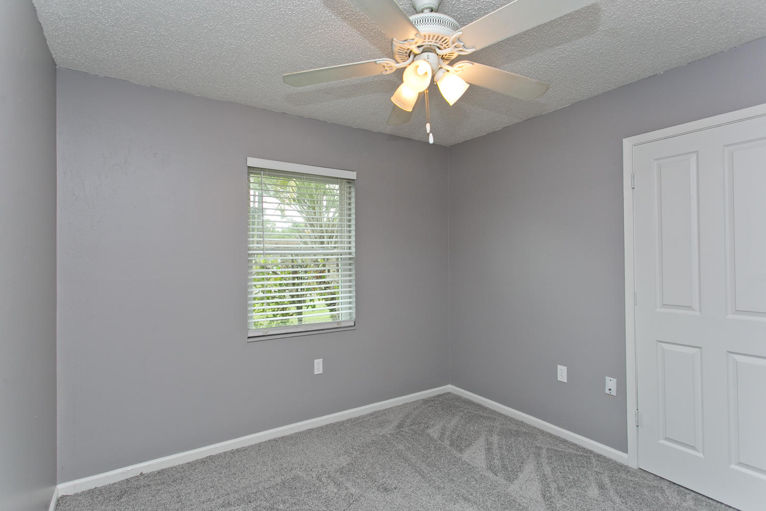 PINE MEADOWS - Residential