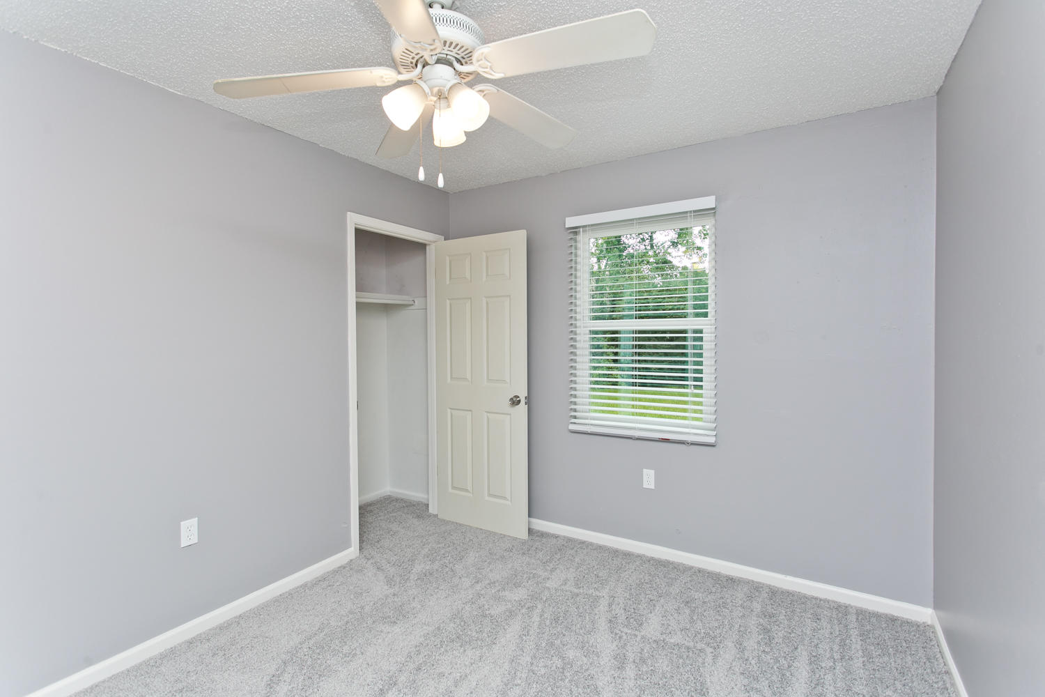 PINE MEADOWS - Residential