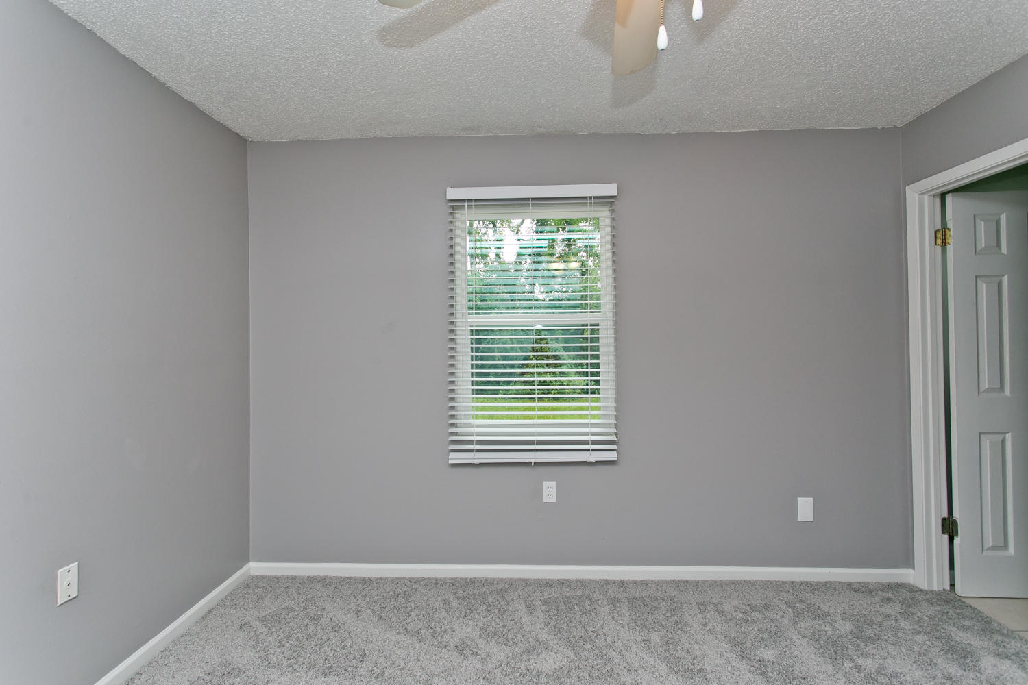 PINE MEADOWS - Residential