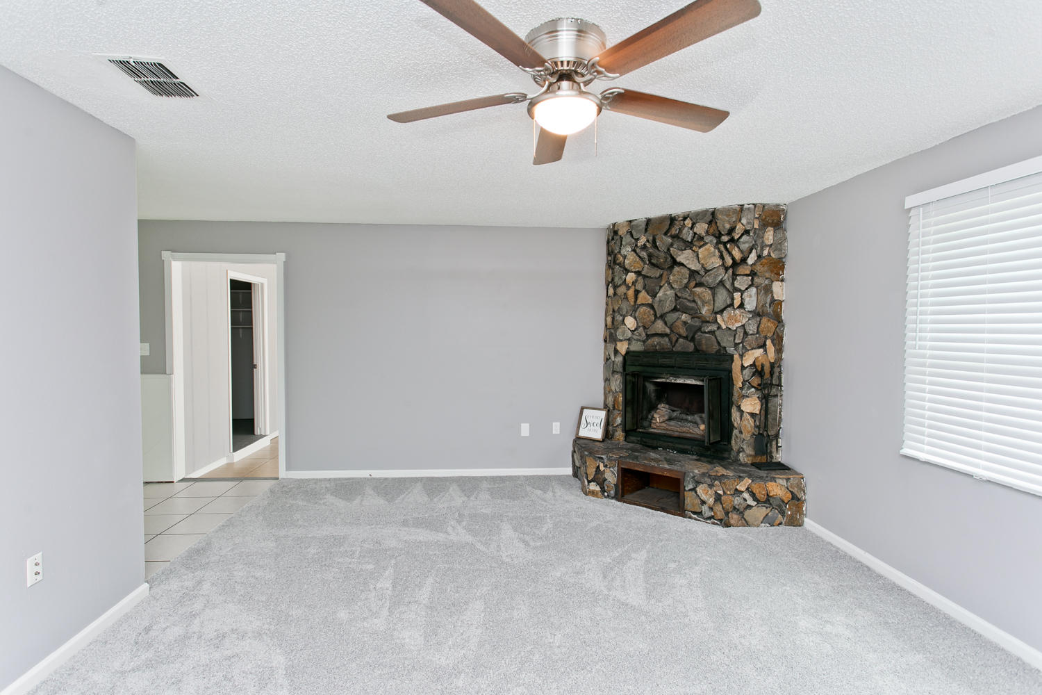 PINE MEADOWS - Residential