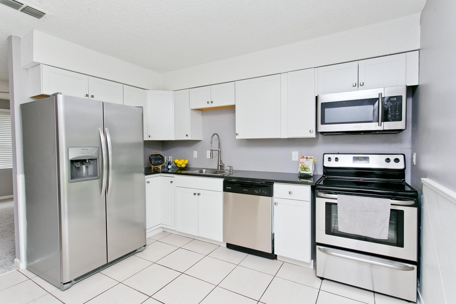 PINE MEADOWS - Residential