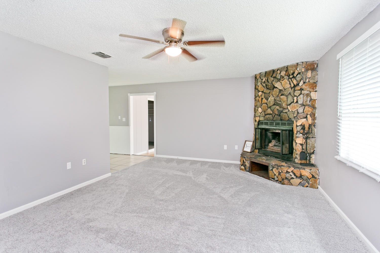 PINE MEADOWS - Residential