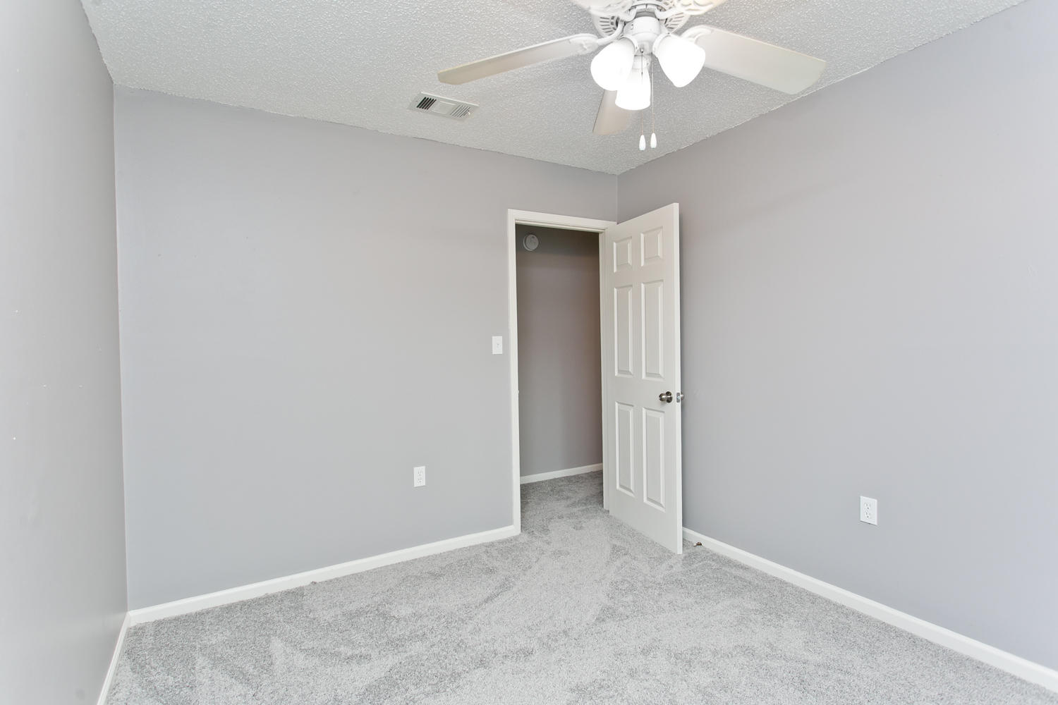 PINE MEADOWS - Residential