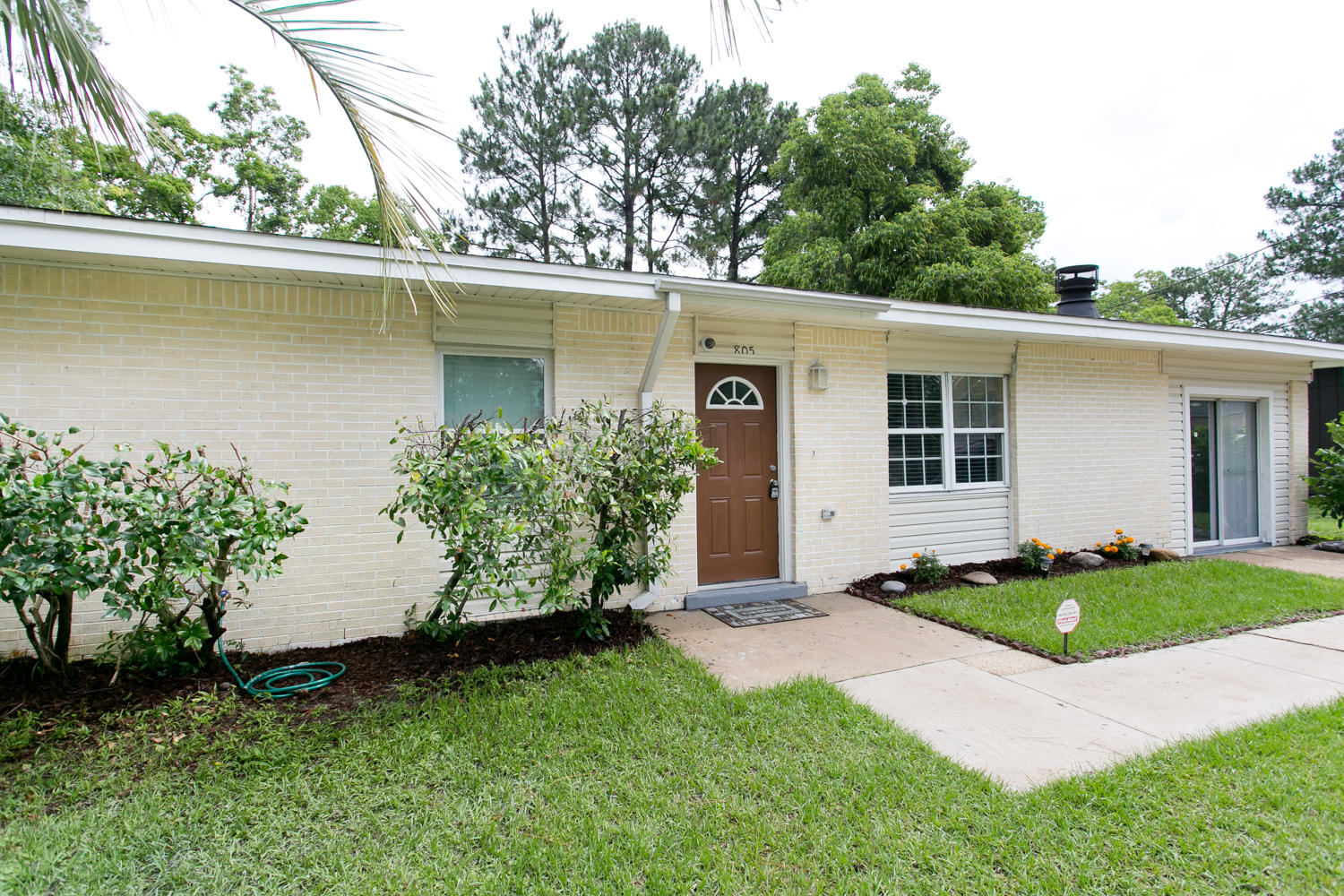 PINE MEADOWS - Residential