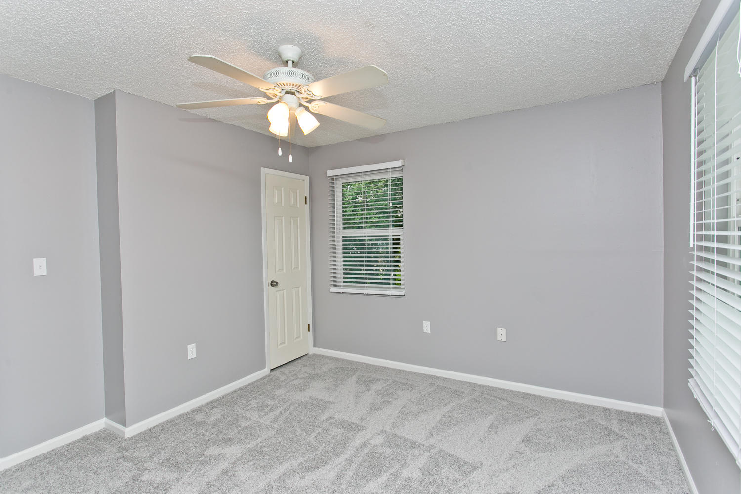 PINE MEADOWS - Residential