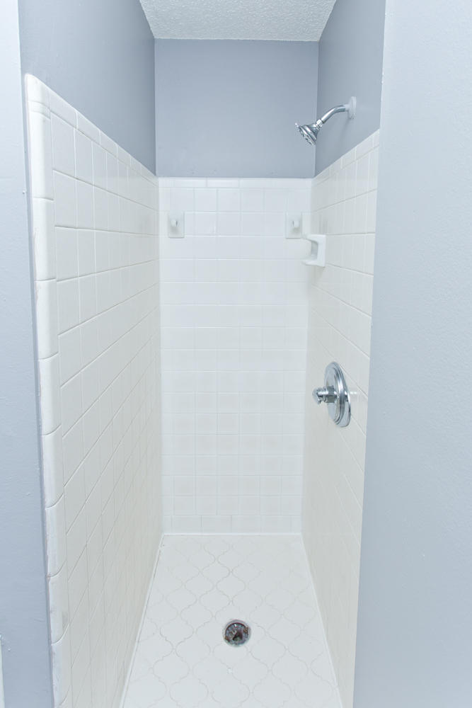 PINE MEADOWS - Residential