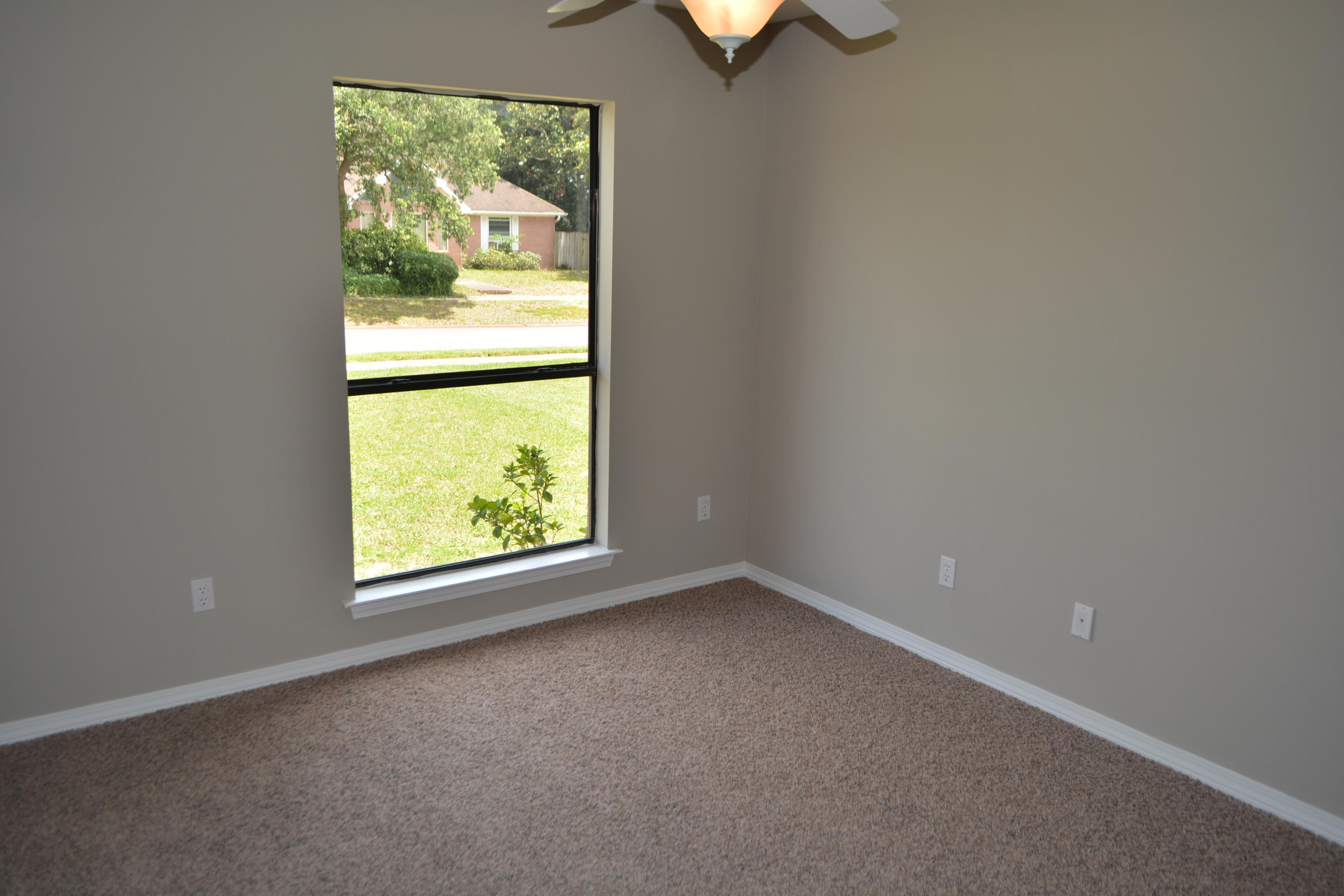 CASTELAR - Residential