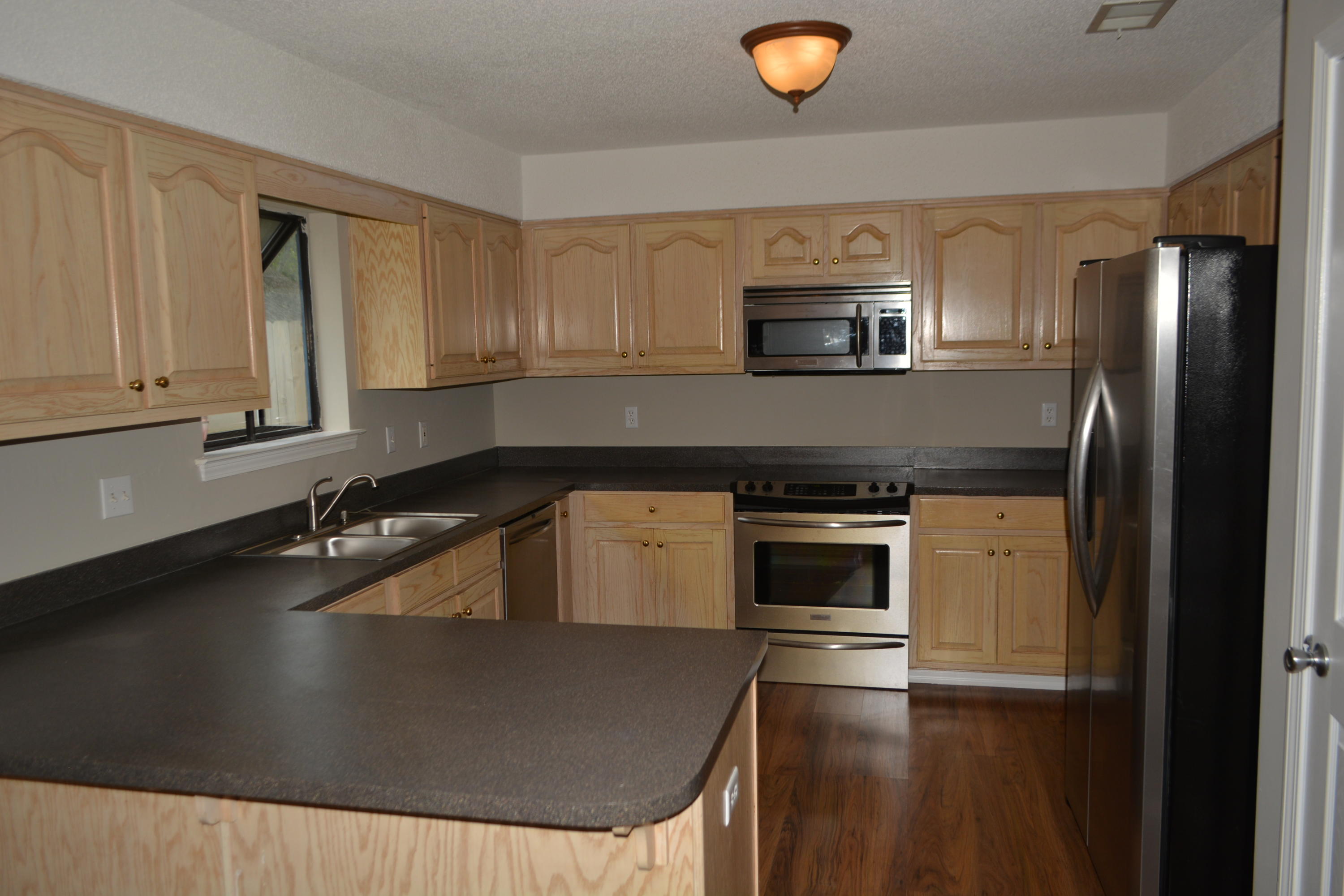 CASTELAR - Residential