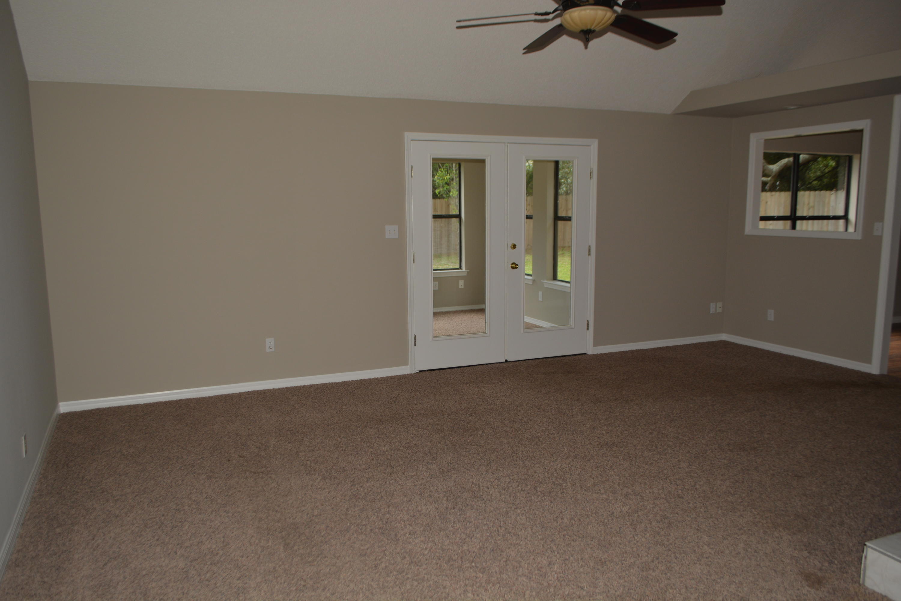 CASTELAR - Residential