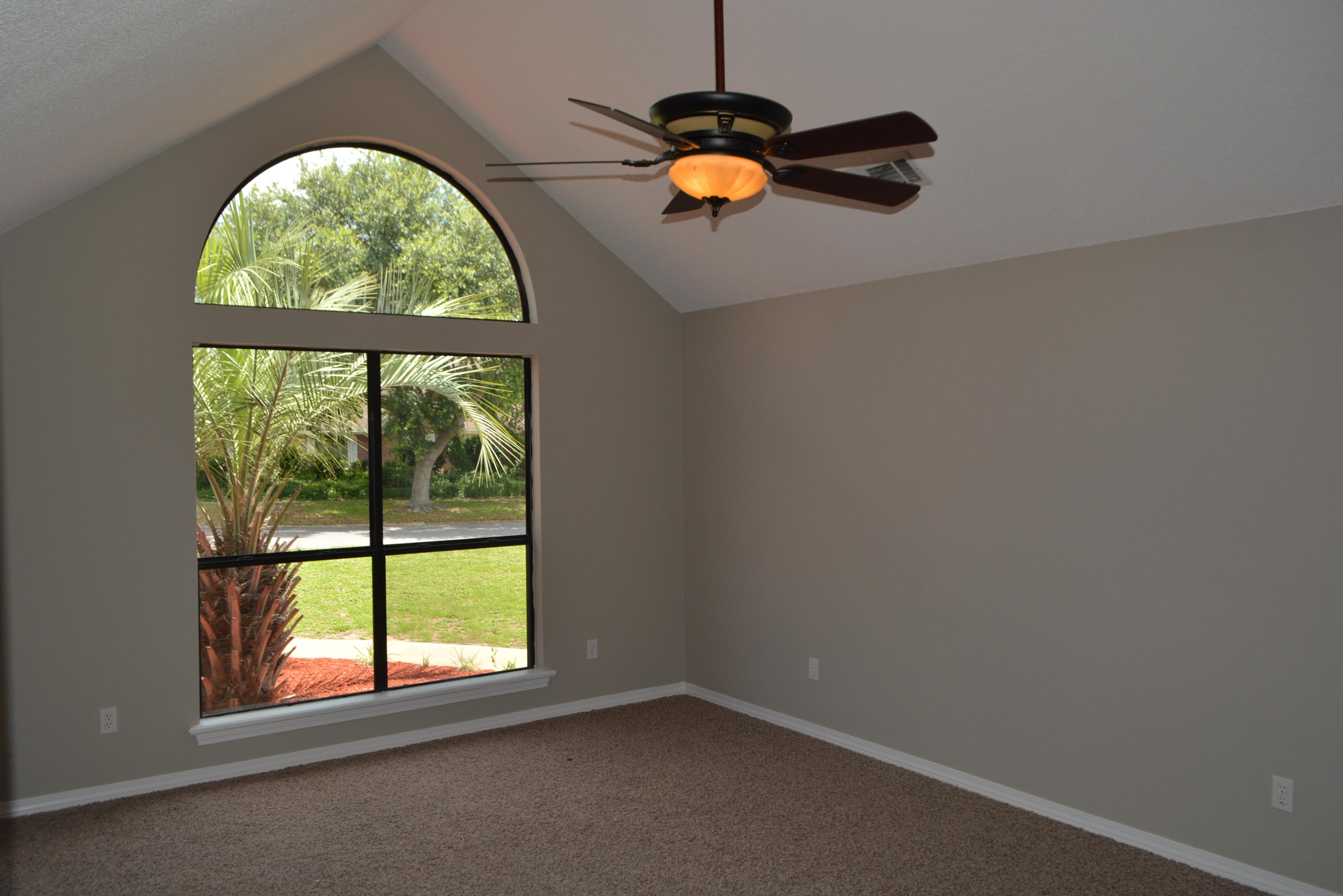 CASTELAR - Residential