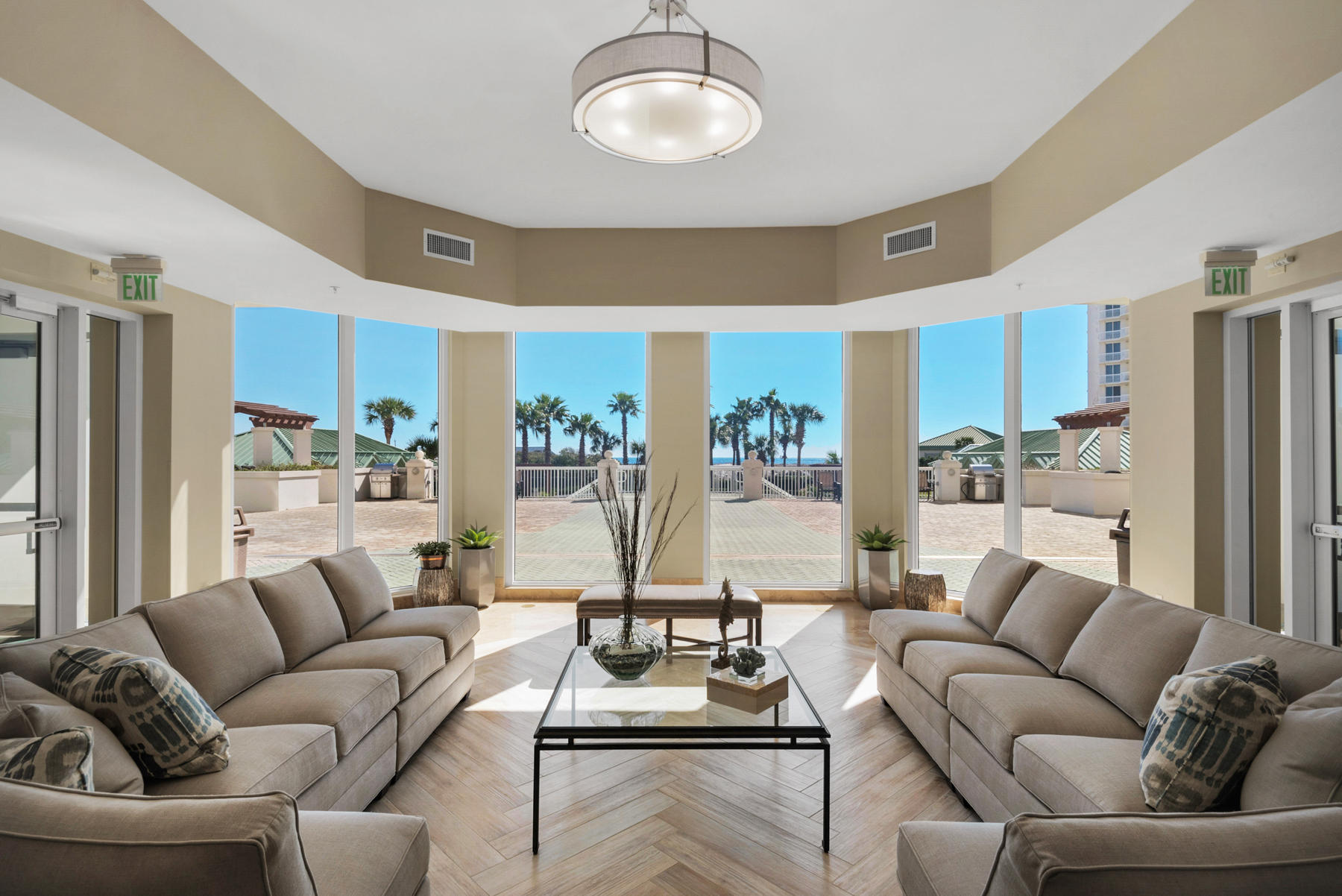 ST. BARTH AT SILVER SHELLS - Residential