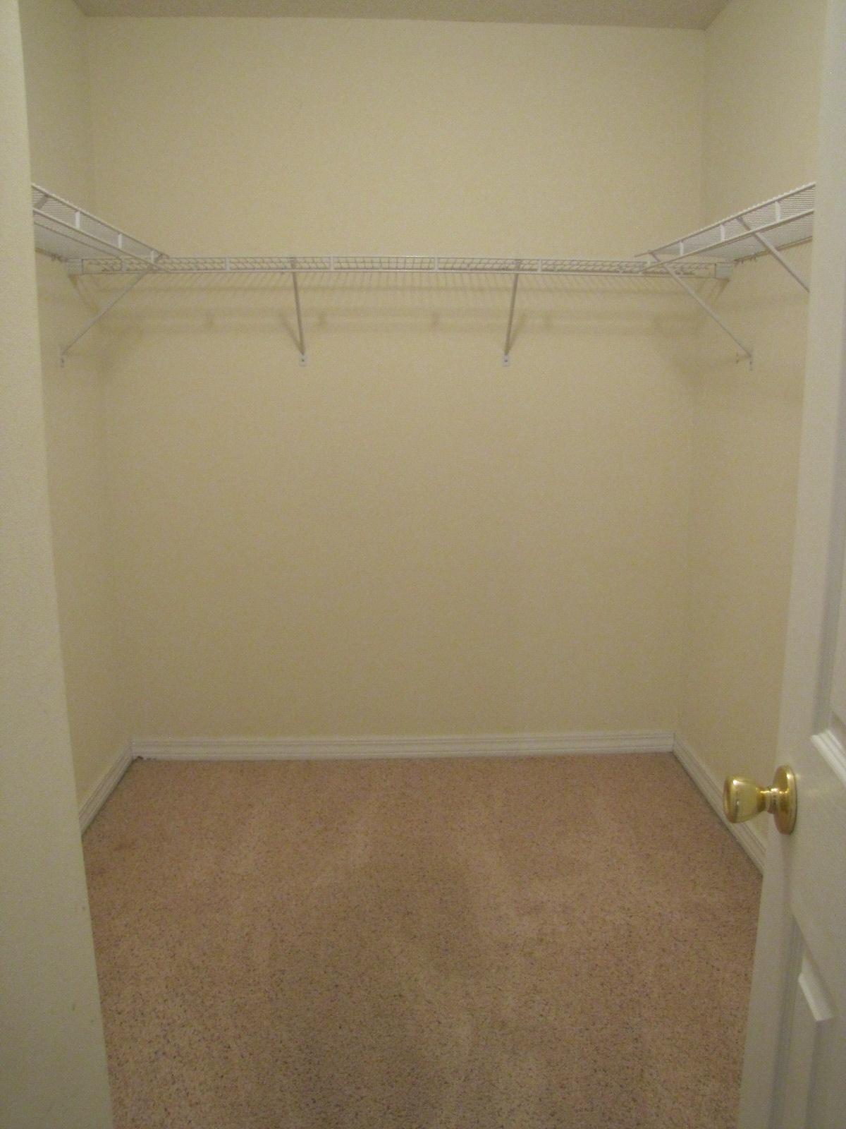 SOUTHERNAIRE - Residential Lease