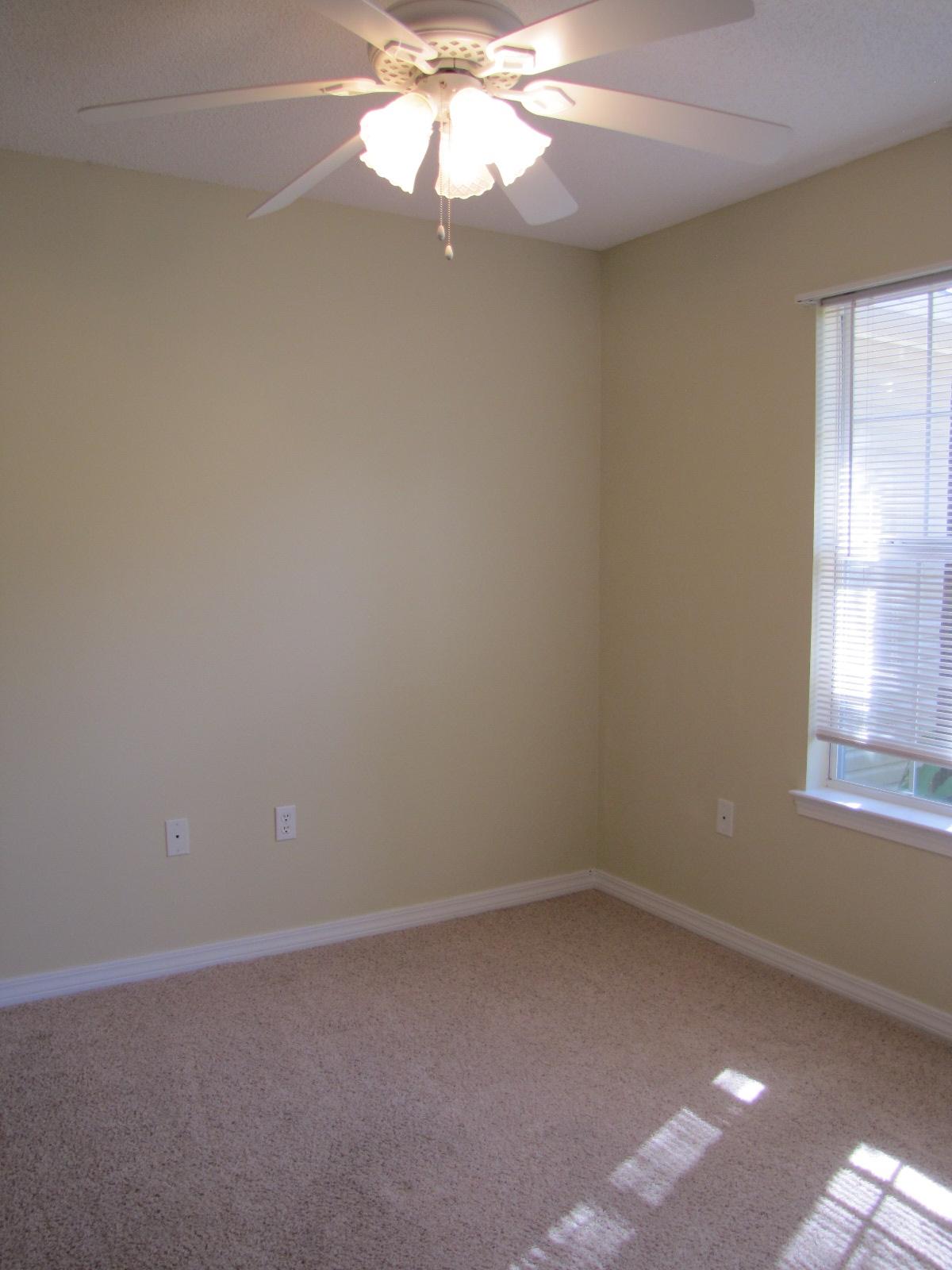 SOUTHERNAIRE - Residential Lease