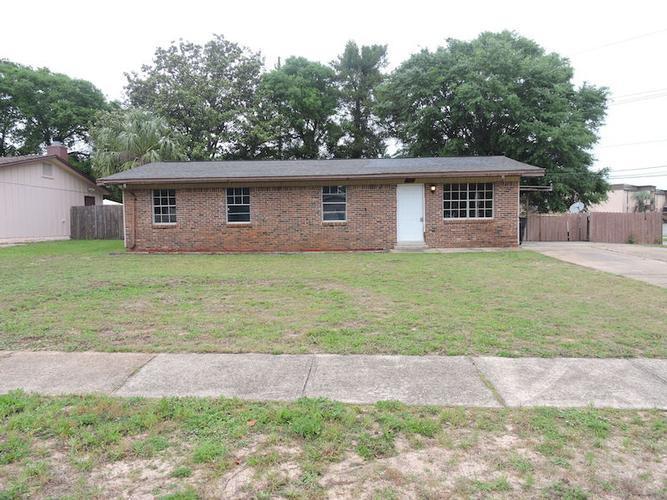 Here is your chance to own a great opportunity home on a large corner lot in the heart of Fort Walton Beach . This home needs some TLC but has all the makings of an amazing home for that perfect buyer. Call today for your private viewing !
