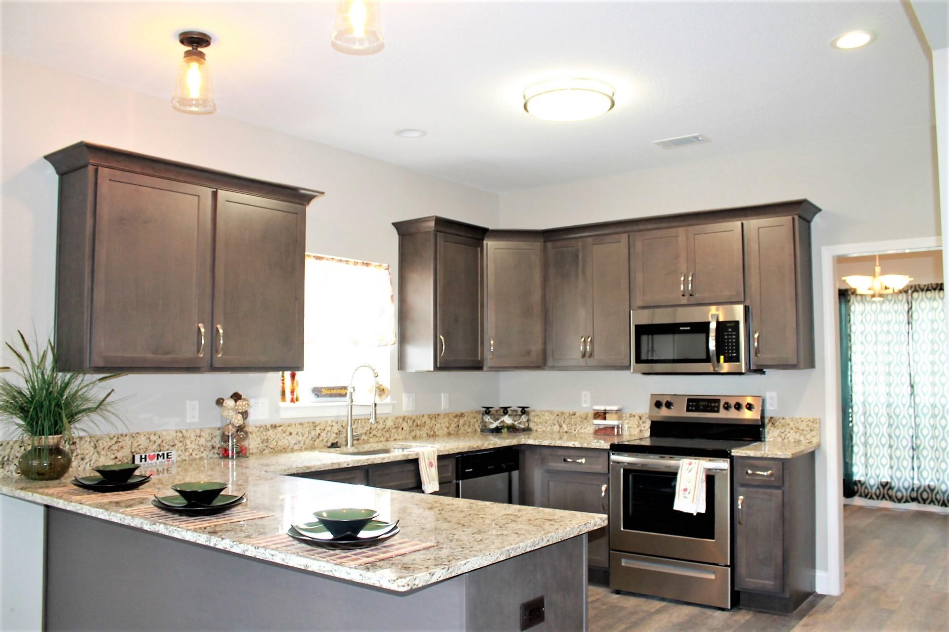 LAKE POINTE - Residential