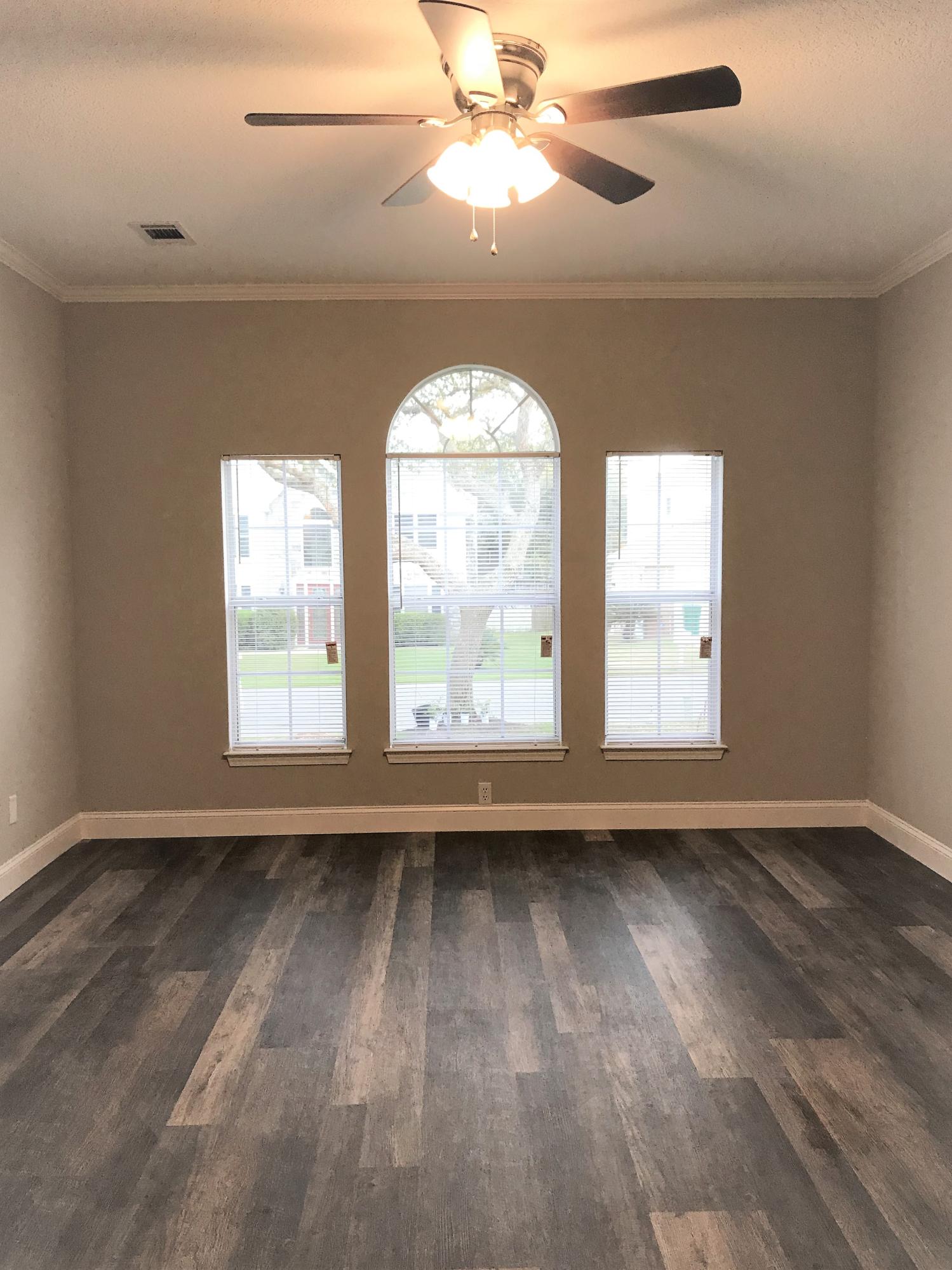 LAKE POINTE - Residential