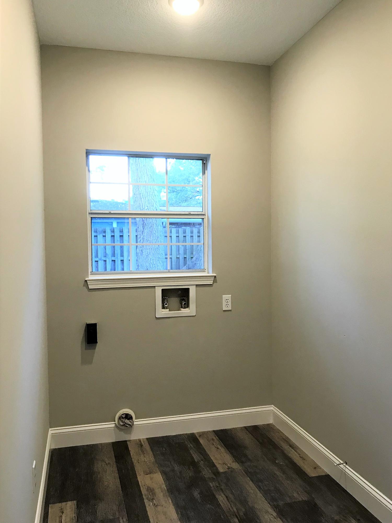 LAKE POINTE - Residential