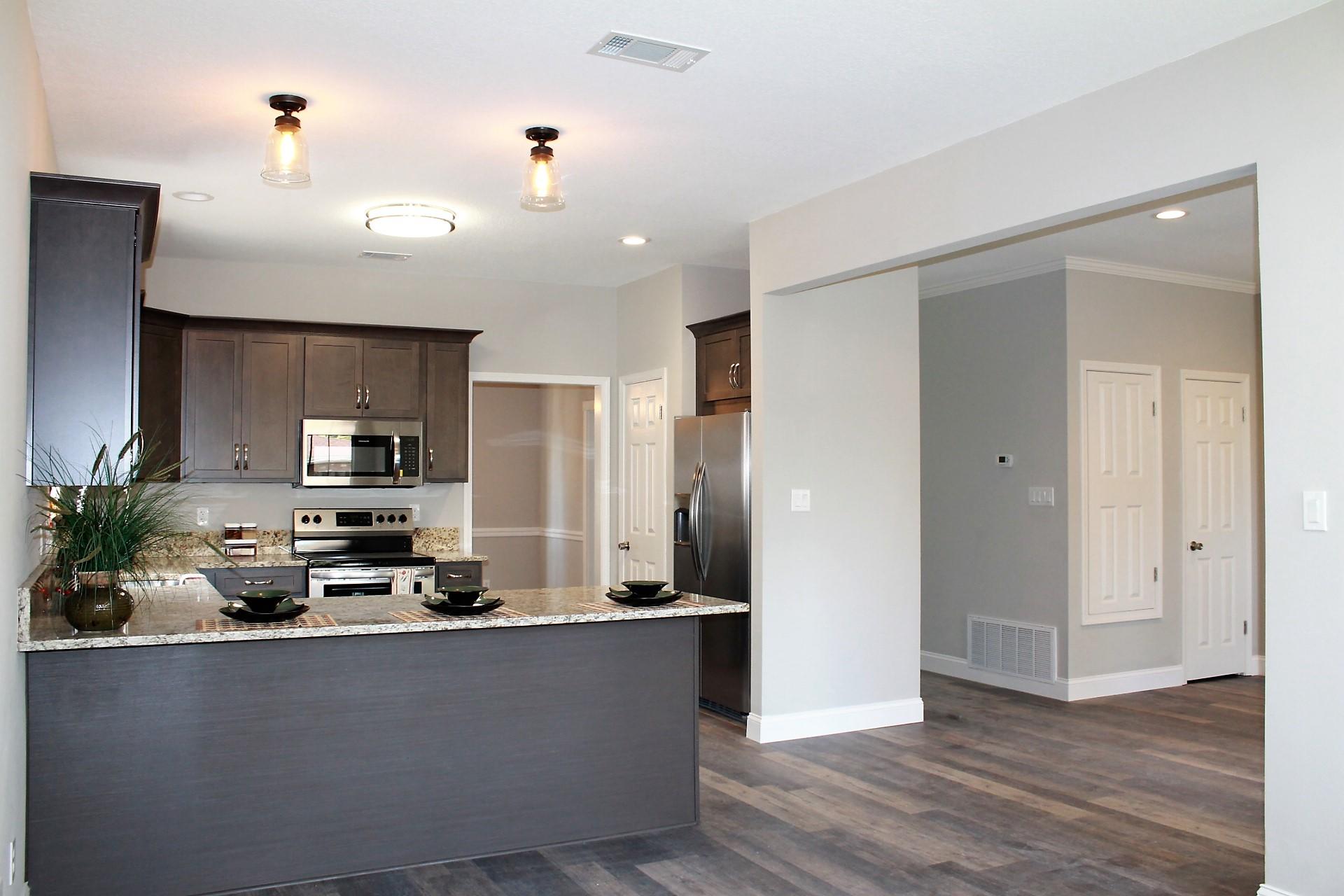 LAKE POINTE - Residential